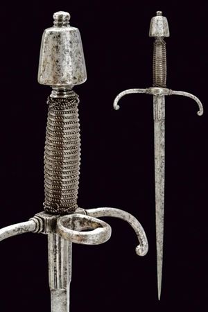 Bella daghetta mano sinistra