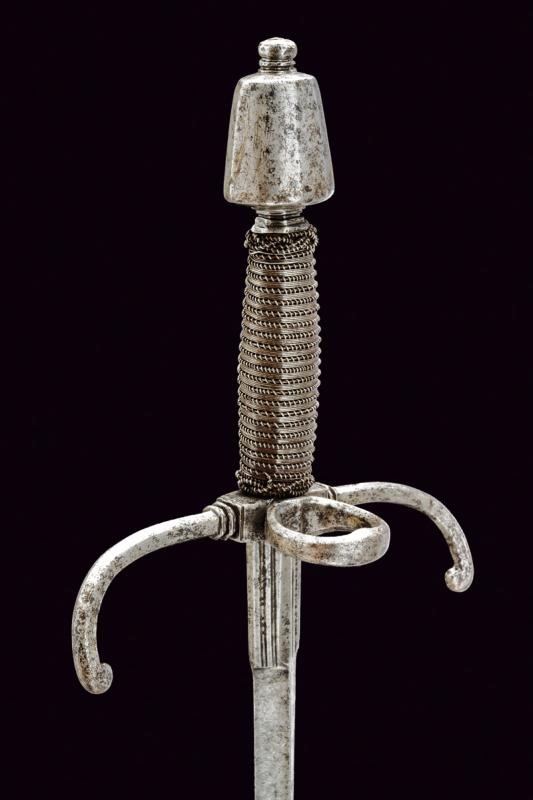 Bella daghetta mano sinistra