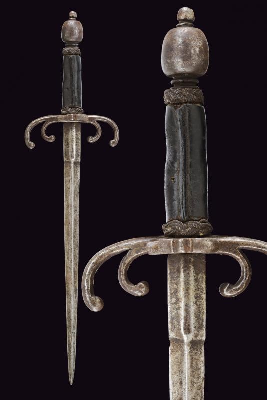 A rare crab hilted left hand dagger First half of the 17th Century ...