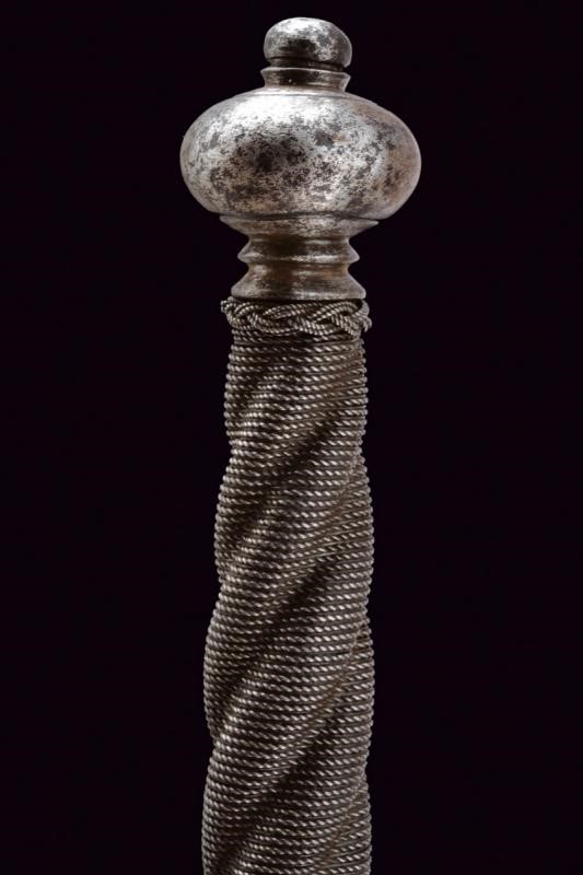 Bella daghetta mano sinistra con lama traforata