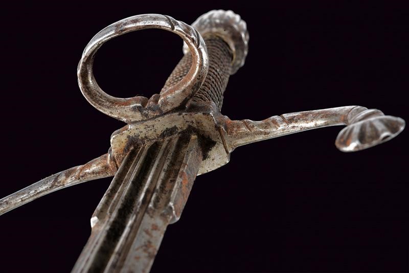 Daghetta mano sinistra con lama traforata