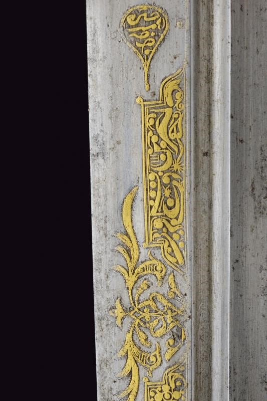 Bel Kindjal con Lama Decorata in Oro
