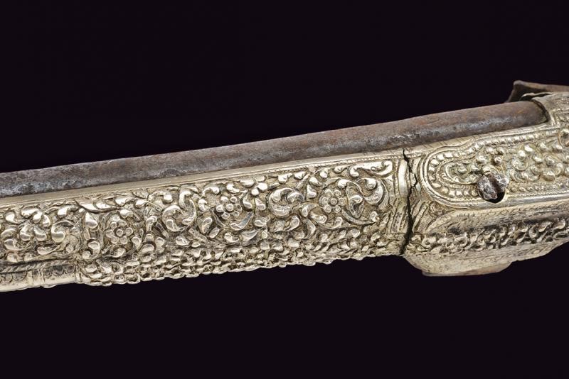 Paio di Pistole alla Morlacca con Fornimenti in Argento