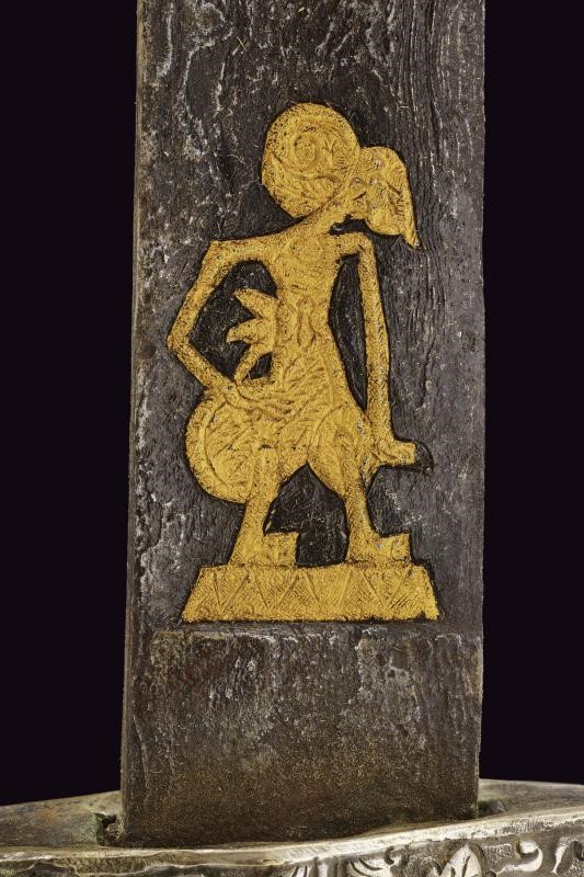 Pedang Lurus con Lama Decorata