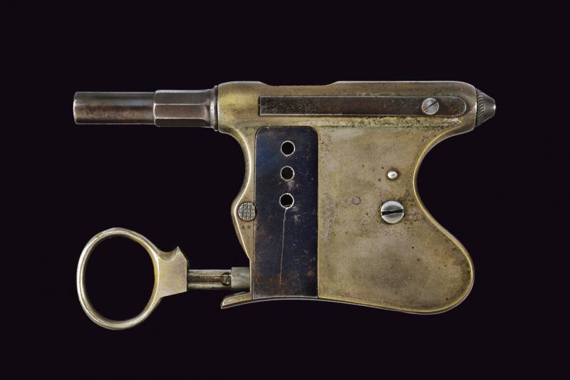 Rara Pistola con Sistema Tribuzio