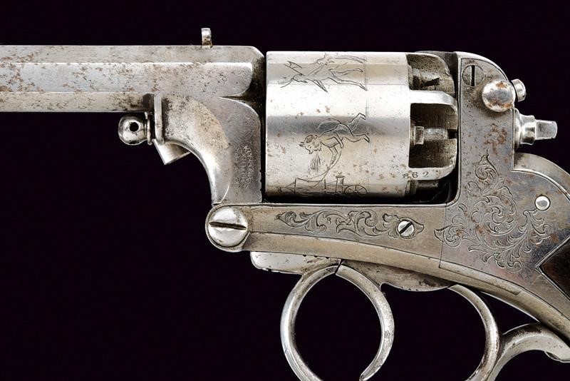 Interessante Revolver a Luminello di Mangeot-comblain