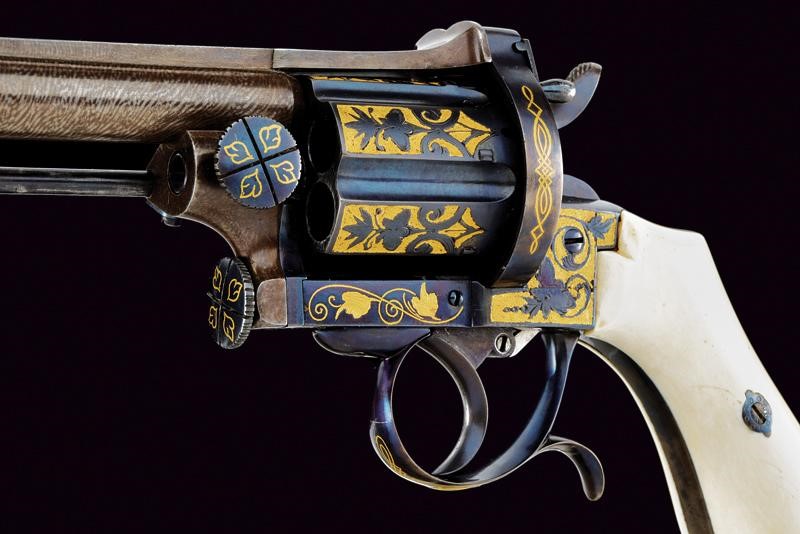 Magnifico Revolver a Spillo di Mazza