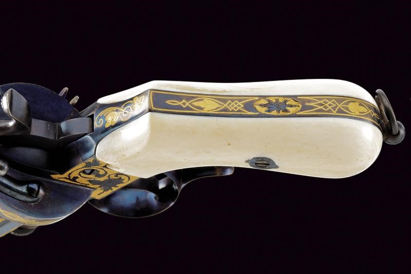Magnifico Revolver a Spillo di Mazza