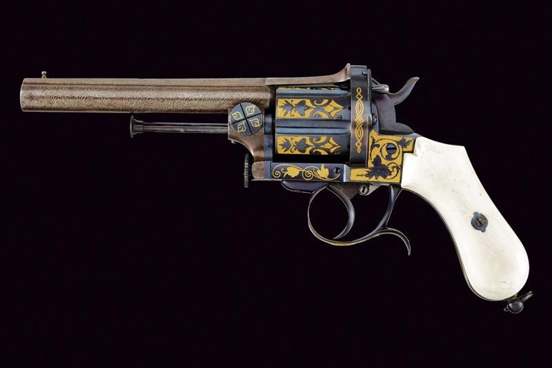 Magnifico Revolver a Spillo di Mazza
