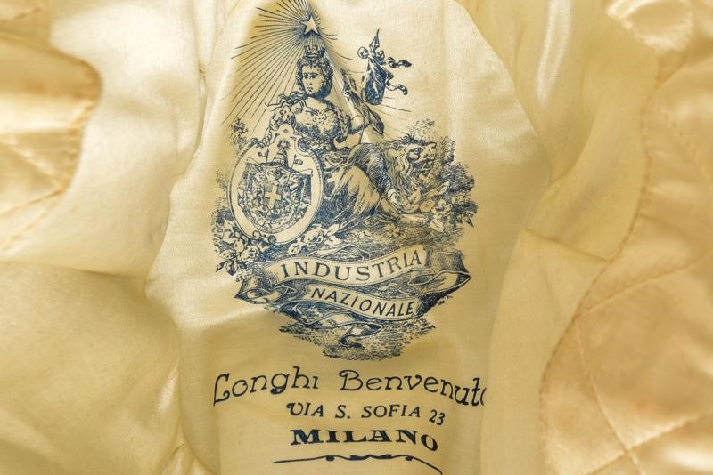 Elegante Uniforme da Funzionario di Stato