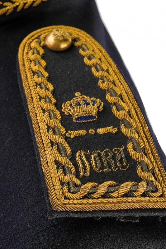 Elegante Uniforme da Funzionario di Stato