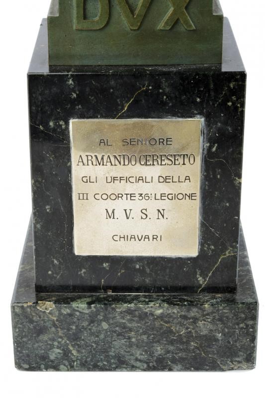 Busto Raffigurante Mussolini Regalato dagli Ufficiali a Armando Cereseto
