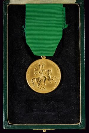 A Maurician medal for officers and NC-officers