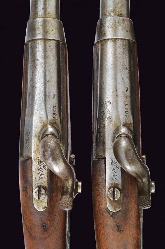 Paio di pistole a luminello da gendarmeria Mod. 1842