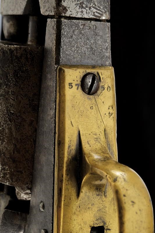 Raro Colt First Model Dragoon Revolver