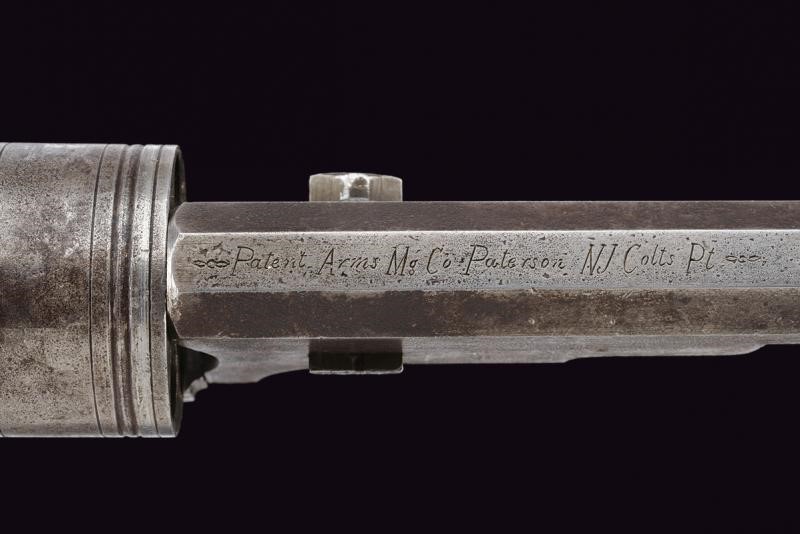 Revolver a luminello sul tipo Colt Paterson