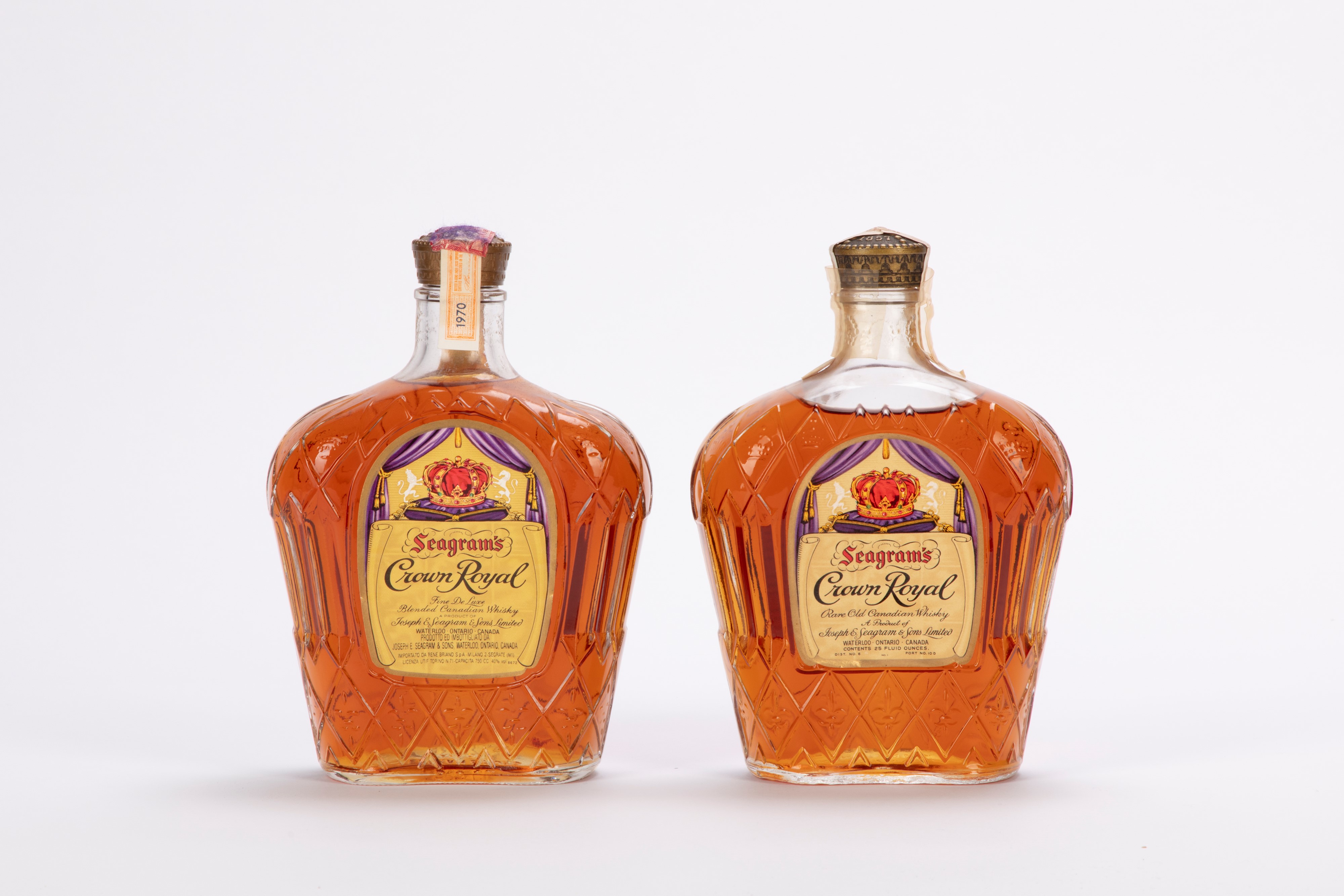 Canada - Seagram's Crown Royal Fine Deluxe Blended Canadian Whisky