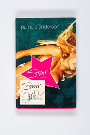 Pamela Anderson – Signed Book – Star - 2004