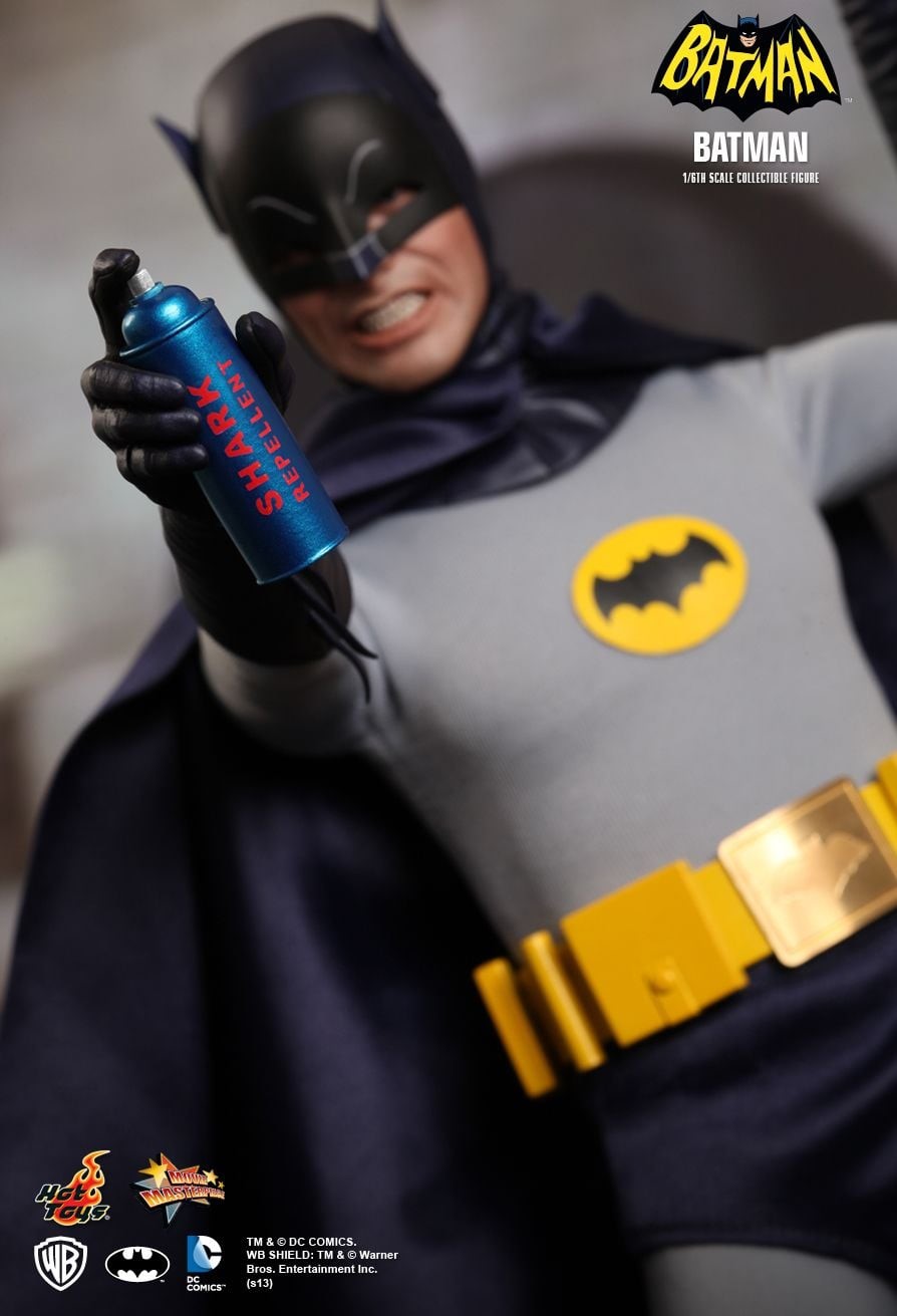 Batman 1966 – Adam West – Action Figure - Hot Toys – in Scala 1:6 - Mms218
