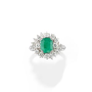 Emerald ring