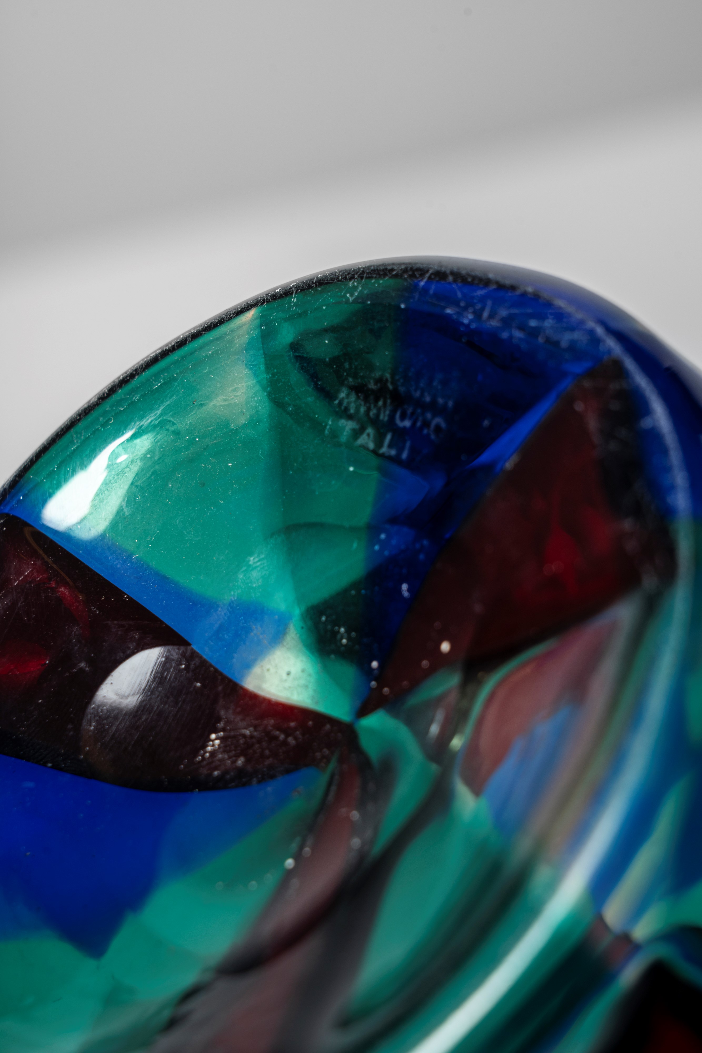 Vaso pezzato modello no. 4910 della serie 'Parigi'