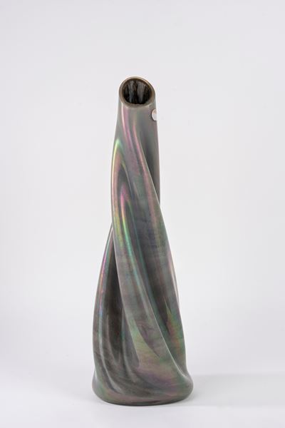 Vaso in vetro tonale spiraliforme, altezza cm 50, color grigio argento iridescente