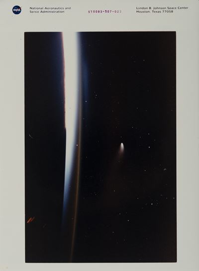 Earth View, Comet Hale-bopp