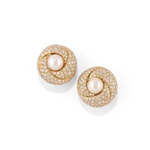 Pearl earrings
