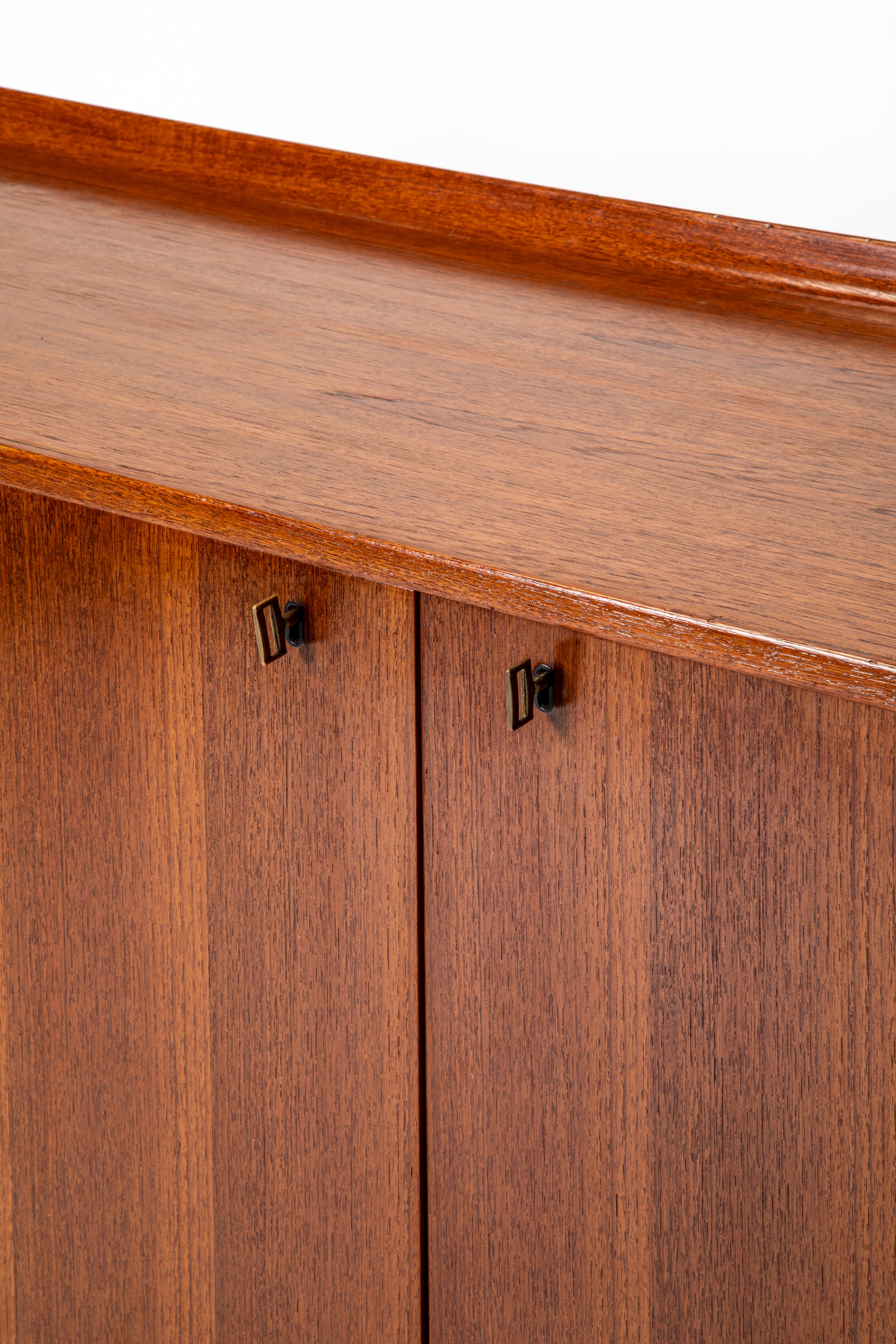 Credenza