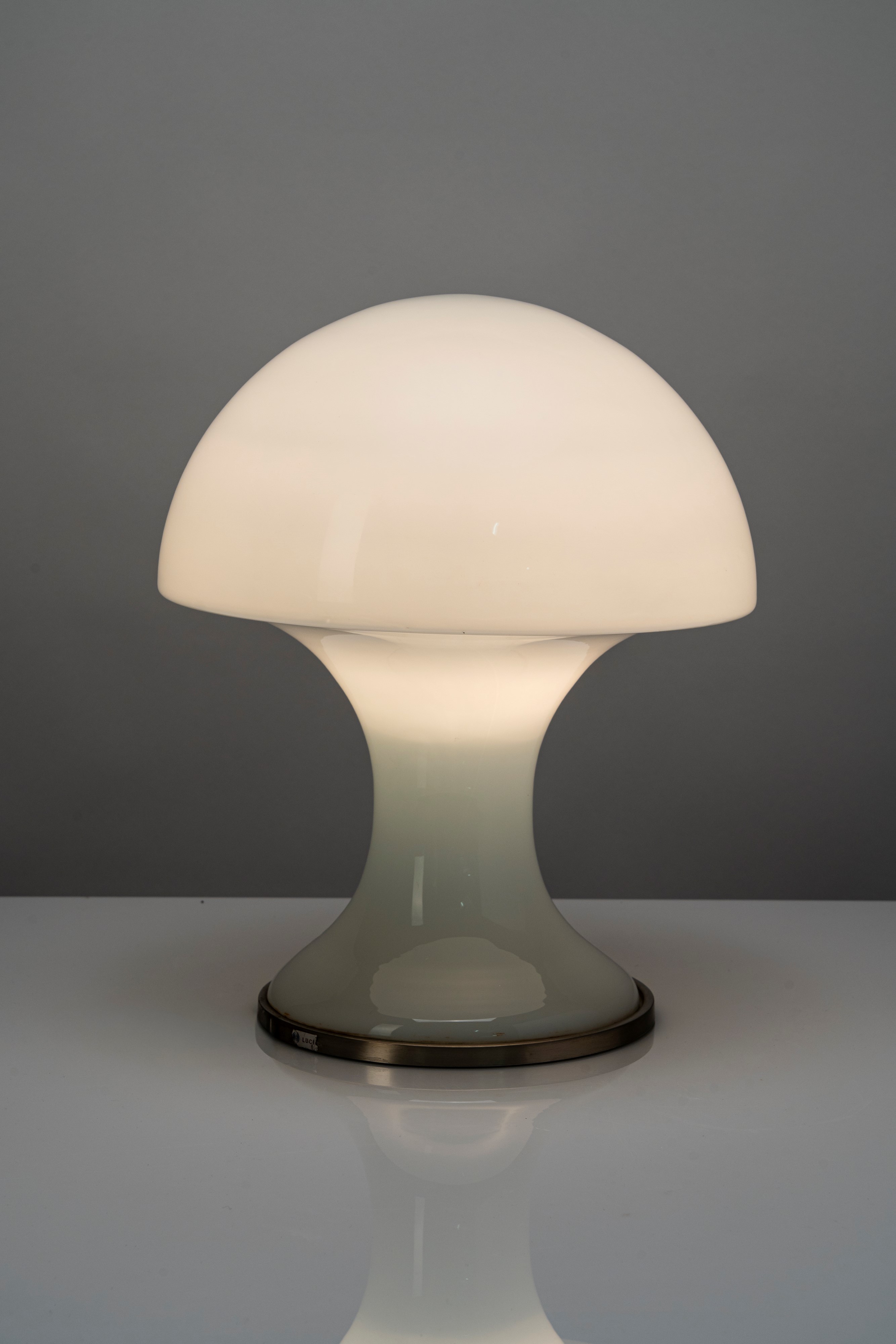 Lampada da tavolo modello no. 'T-385'