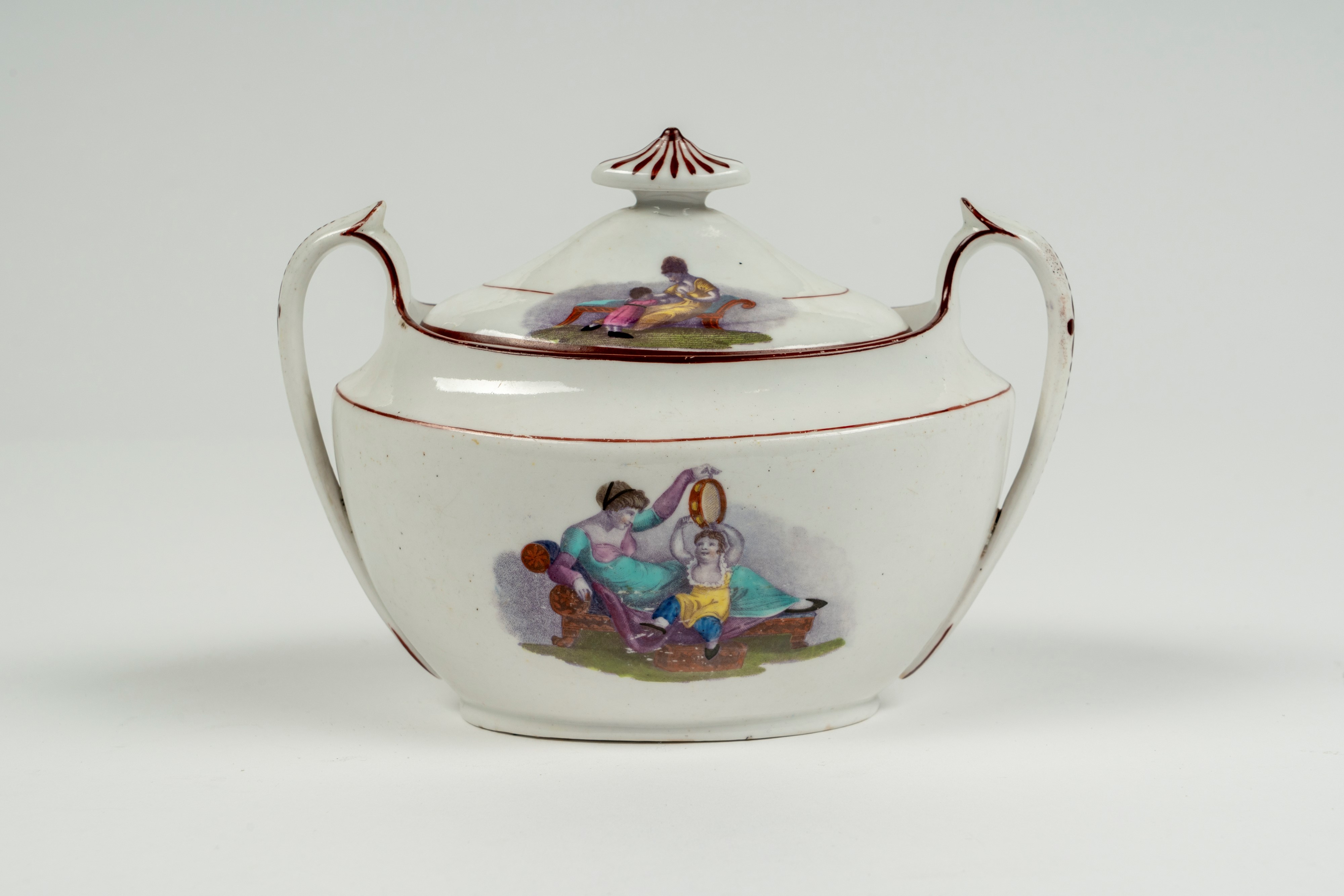 Adam Buck, Tazza con piattino e zuccheriera in porcellana con scena neoclassica Regency