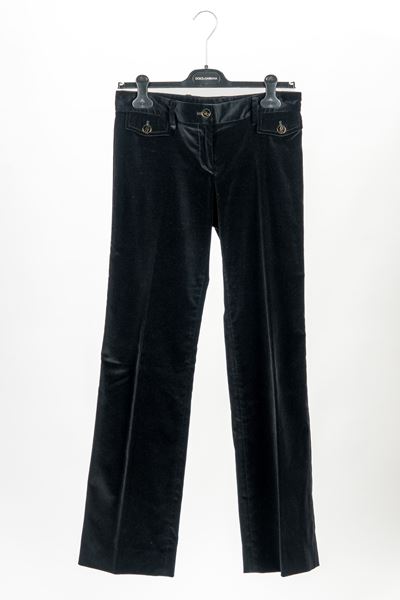 Pantalone in velluto nero con bottoni dorati