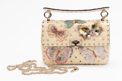 Borsa Rockstud in pelle color crema con applicazioni ricamate