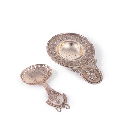 Due colini in argento 925, Prima metà secolo XX