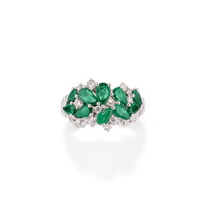 Anello con Smeraldi