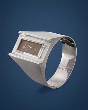 De Ville Emerald 8270-026 bangle watch