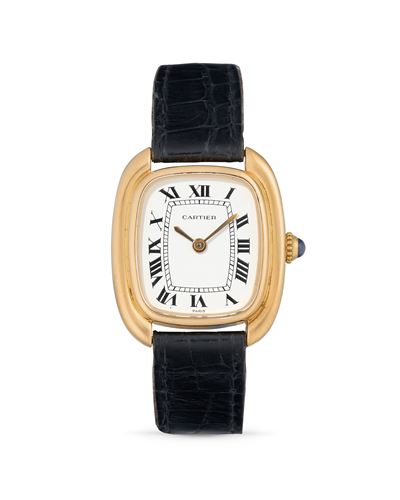 Cassa a cuscino in oro 18k, mov. a carica manuale, anni '80