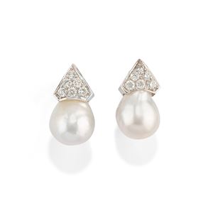 Pearl earrings