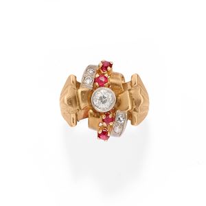 Déco ring with rubies and diamonds