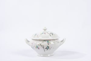 Zuppiera in porcellana Ginori, inizi secolo XX