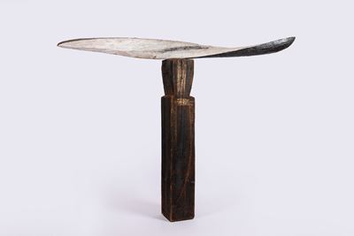 Vertigine - pece e carbone su legno