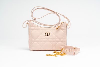 Mini borsa 'Miss Caro Diorling' in pelle macrocannage con catena