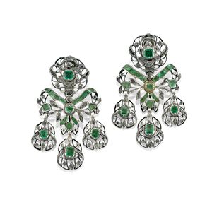 Orecchini con smeraldi 