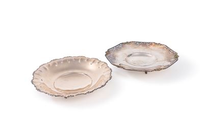 Due alzate centrotavola in argento, Italia, seconda metà XX secolo