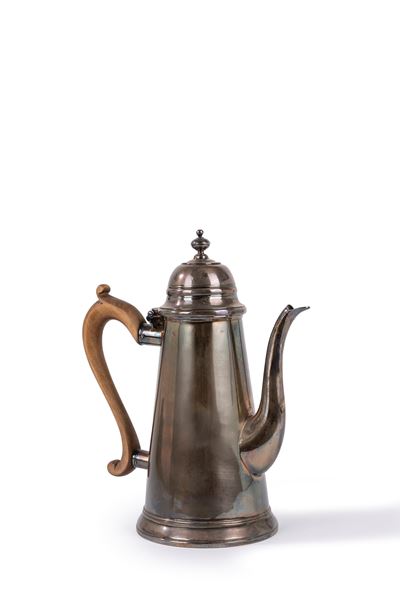 Richard Bailey, Caffettiera in argento, Londra, 1717-18
