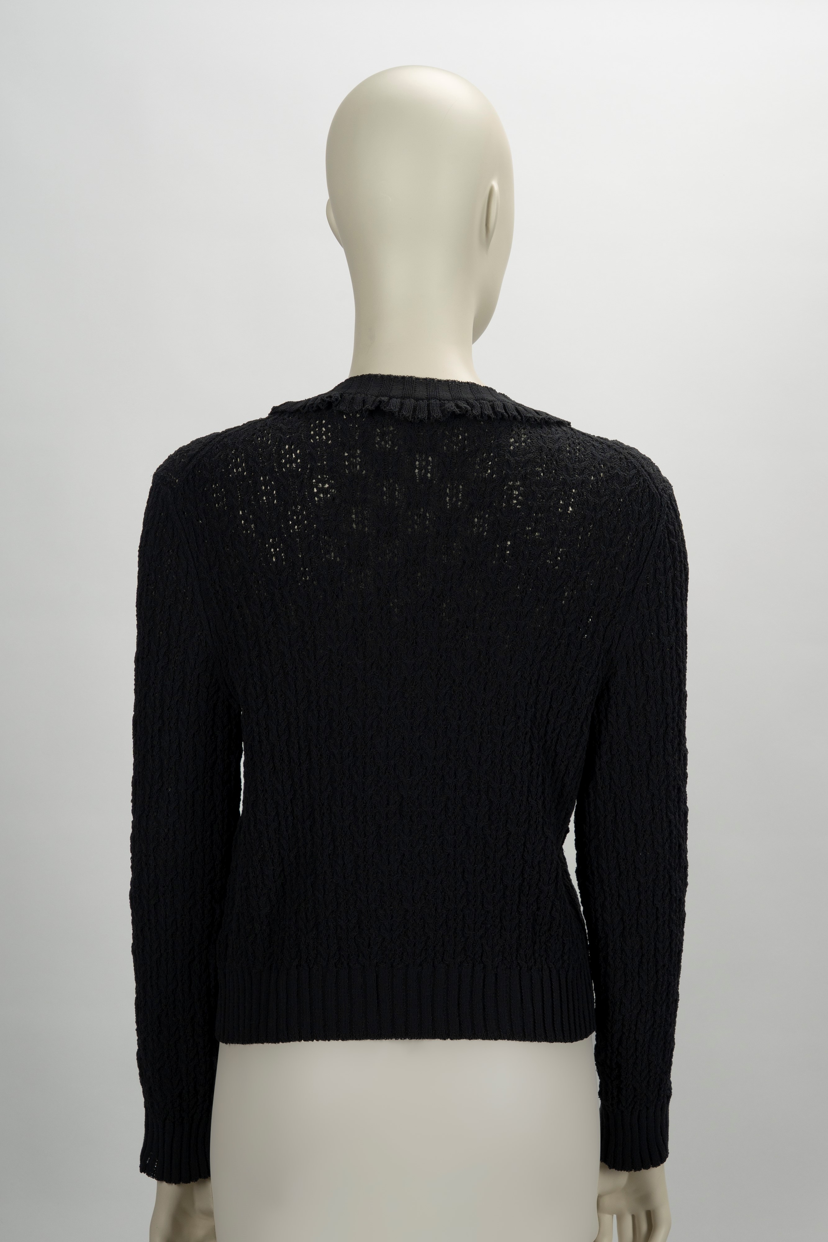 Chanel - Cardigan a manica lunga in cotone con volant neri