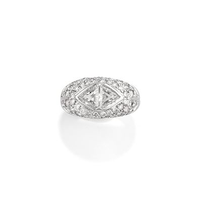 Anello con diamanti, oro bicolore 18k