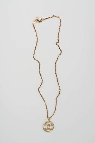 Collana in metallo con pendente e perle fancy, 60 cm