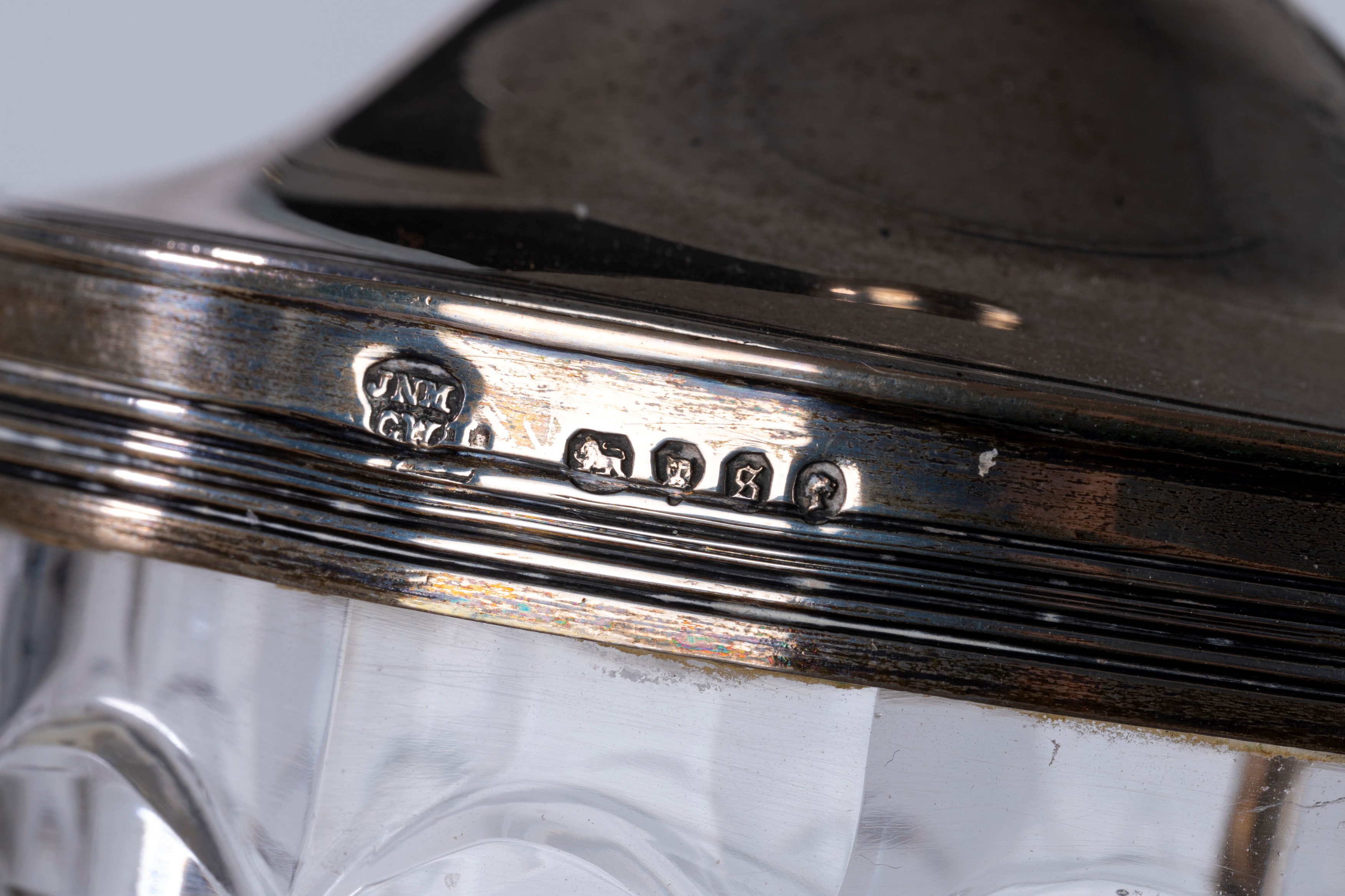 Henry Green - Cruet in argento con accessori in cristallo, Londra 1792-93
