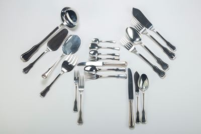 Servizio di posate da dodici posti, argento, Italia, secolo XX